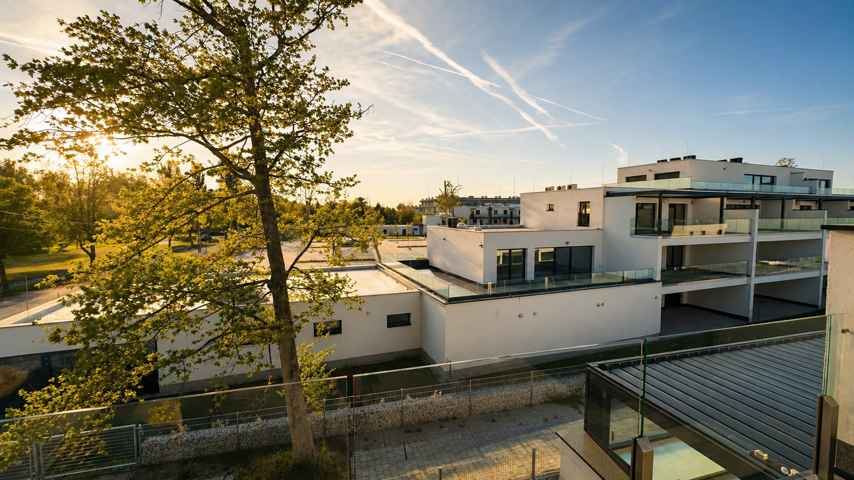 HÁT Balaton terrace at golden hour